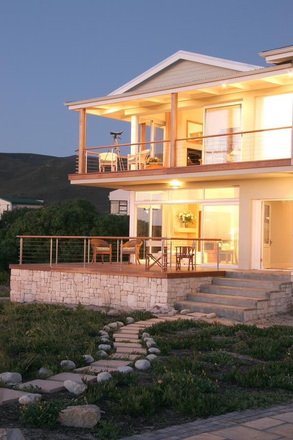 138 Marine Beachfront Guesthouse Hermanus Exterior foto